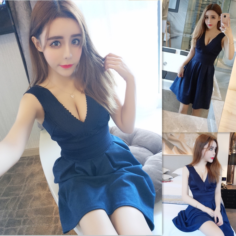 模特实拍!2017夏季新款无袖V领性感收腰蓬蓬连衣裙