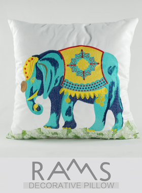 东南亚沙发靠垫抱枕样板房设计师风格白色靠枕套美式大象绣花靠包