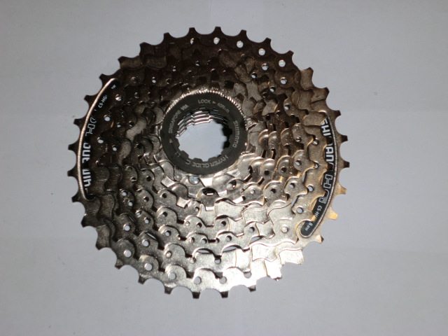 Pignon de vélo 9 vitesses - Ref 2363213 Image 1