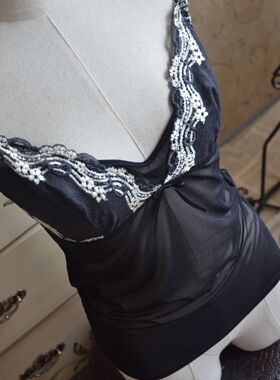 091409意大利 黑色 恋恋风情 提花蕾丝网纱双肩吊带