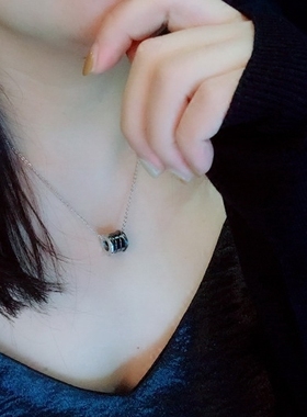 包邮潮流时尚优质钛钢弹簧短项链