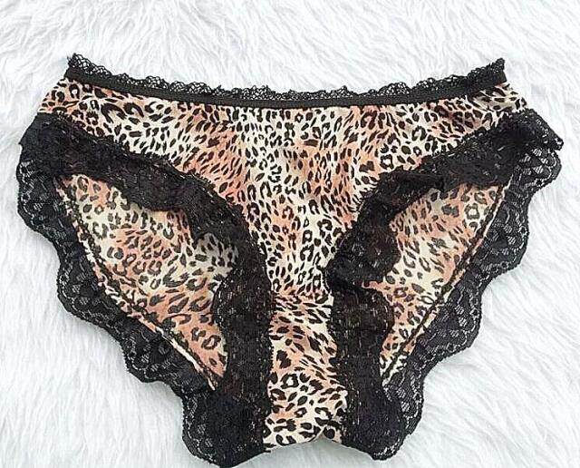 Slip jeunesse sexy - Ref 650924 Image 1