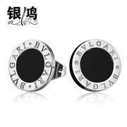 Silver hung men''s earrings 925 Silver Black Korean City boy single earring fashion personalized letters round earrings