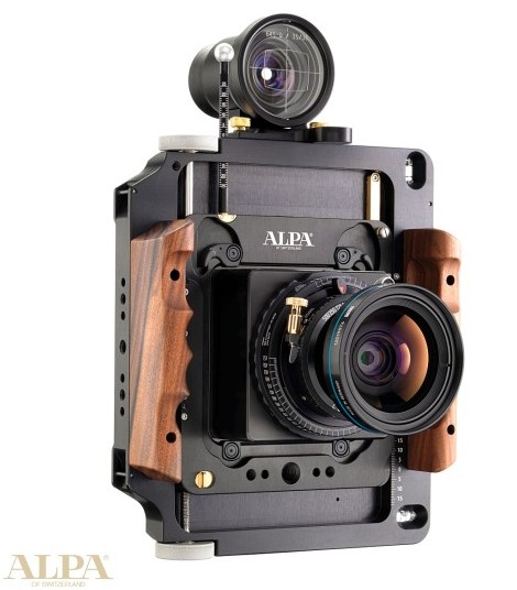 阿尔帕MAX真可一机封神？该届摄影师集体沉默了�…