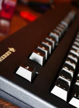 樱桃 CHERRY G80-3000 黑色机械键盘游戏 G80-3494 G80-3060键盘