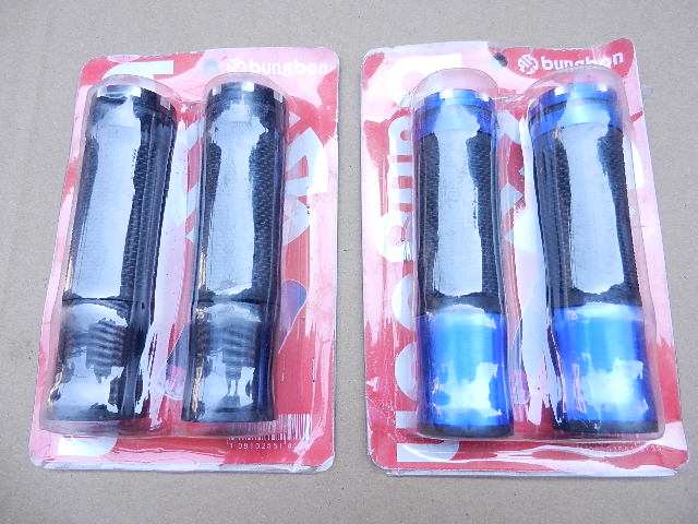 Poignées de vélo - Ref 2348545 Image 1