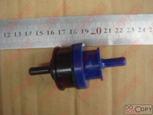 江铃 庆铃厂 五十铃 宝典 油箱通气阀 陆风 皮卡 庆铃 竞技者