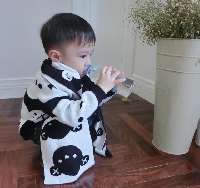 Pull enfant - Ref 2102849 Image 1