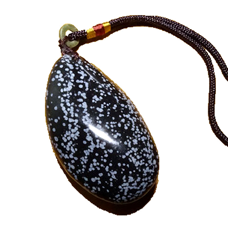 水玉冰魄 天然雪花石手把件雪花黑曜石把玩 原石把玩随形点点白雪