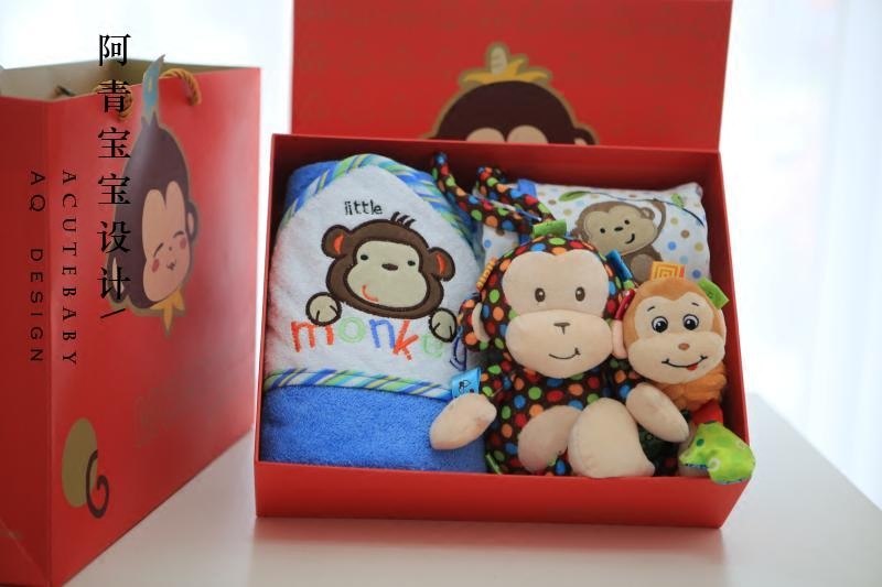 Coffret cadeau pour nouveau-né - Vêtements + Fournitures - Ref 1976940 Image 4