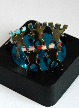 香港九猪磁力人形便笺夹疗伤雕塑