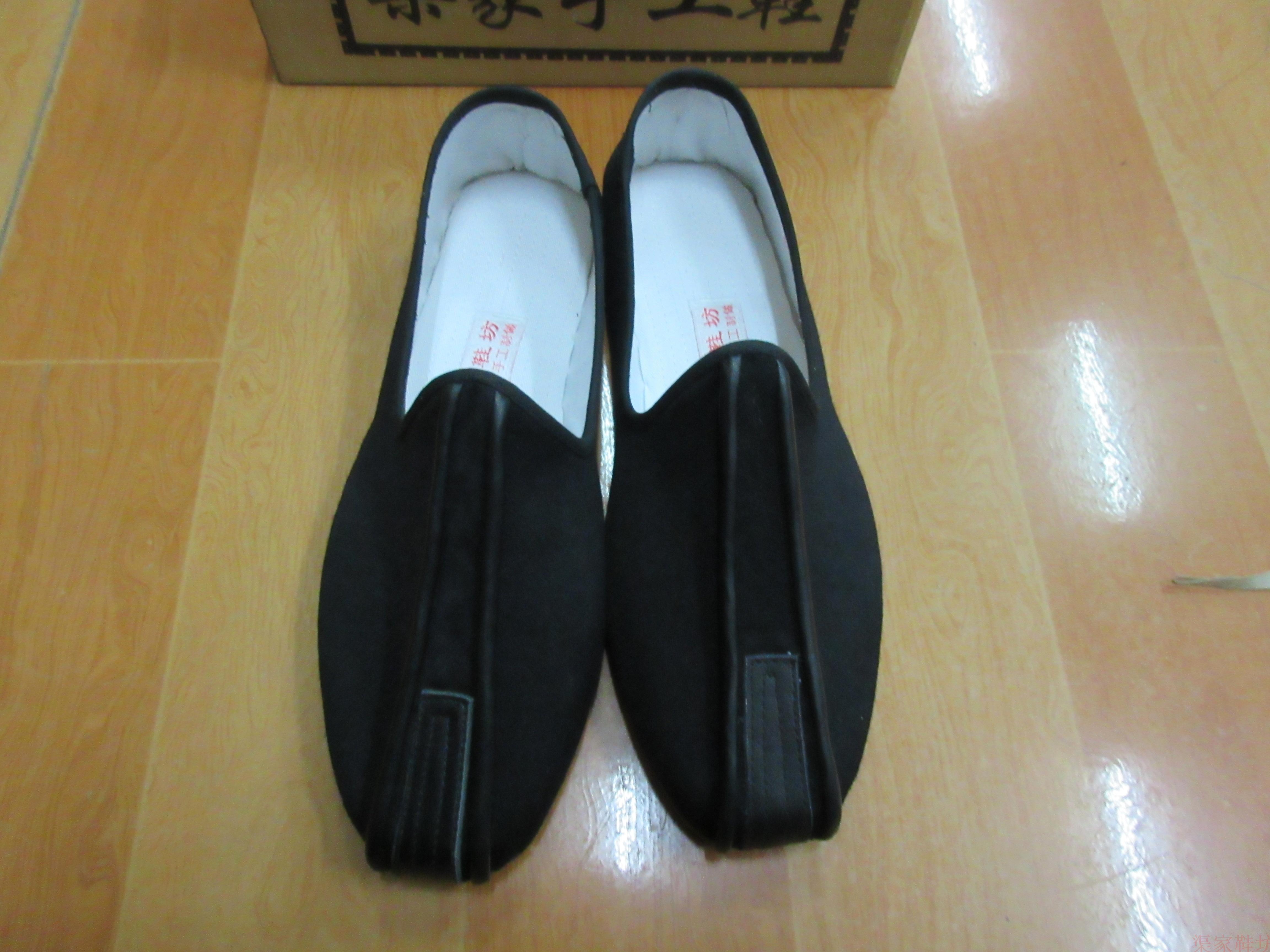 透气礼服呢低帮鞋定制