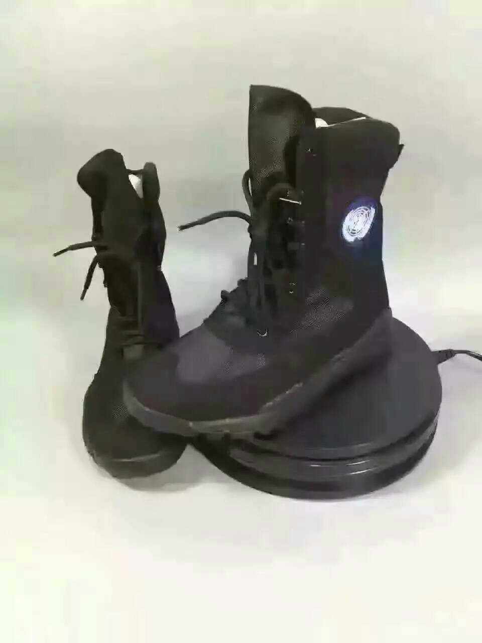 Bottes militaires - Ref 1397209 Image 4