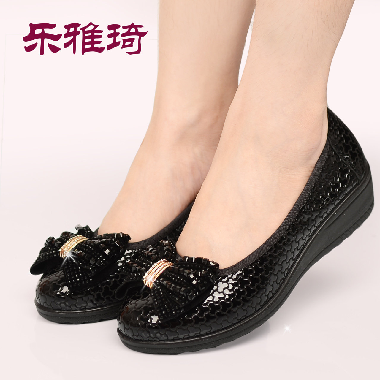 Chaussures de printemps Moyen-âge, 40-60 ans,  Angleterre - Ref 918247 Image 1