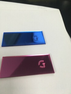 亚克力镜片 有机玻璃镜片 吊牌加工 方块 圆型 打孔 切割 1 2 3mm