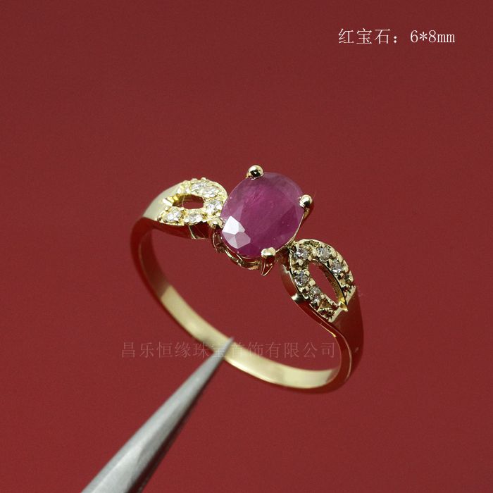 贵菲尔  18k天然红宝石戒指