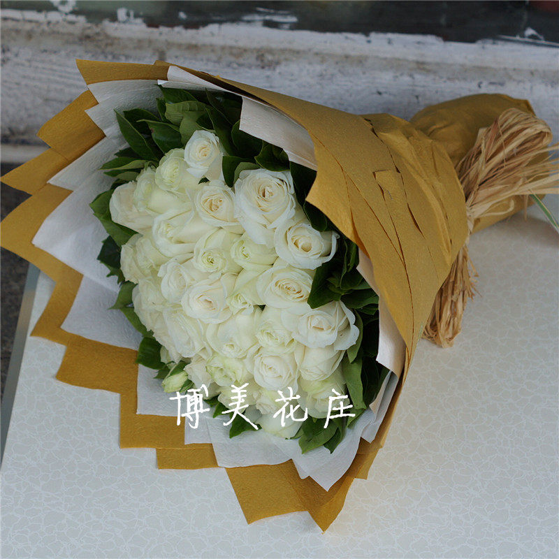 福州鲜花店同城鲜花速递厦门爱情生日情人节送花白玫瑰花束友情花