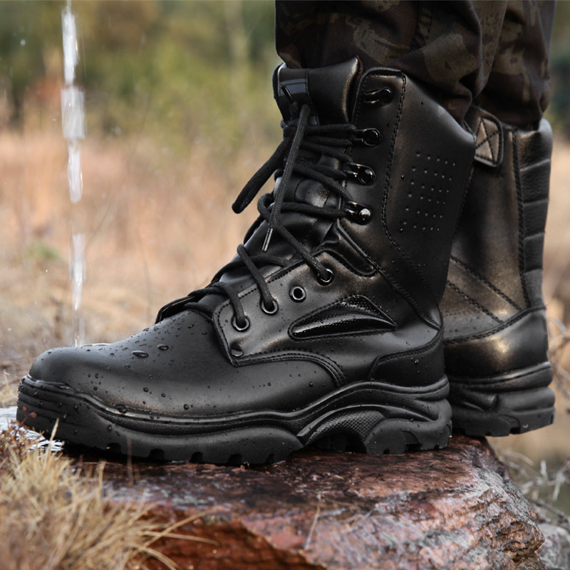 Bottes militaires pour homme - choc - Ref 1397094 Image 1