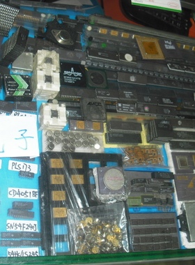 AD22235S AD SOP8瓷封 全新原装实体店现货供应