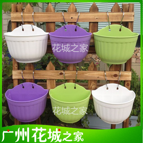 树脂彩色半壁绿萝花盆环保挂壁半圆形吊盆储水新款带隔水板壁挂