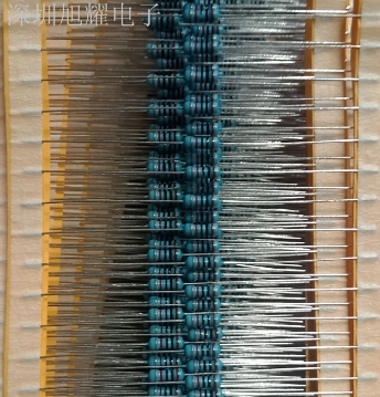 金属膜电阻1/4W820R 精度1% 【100只=2元】在类目 影音电器, 影音家电配件, hifi音响配件, 电阻中 - 来自Buy2taobao.com提供专业的淘宝代购服务