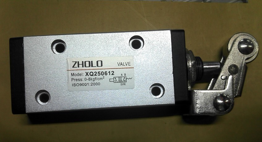 机械阀 XQ250612二位五通接管口径1/4