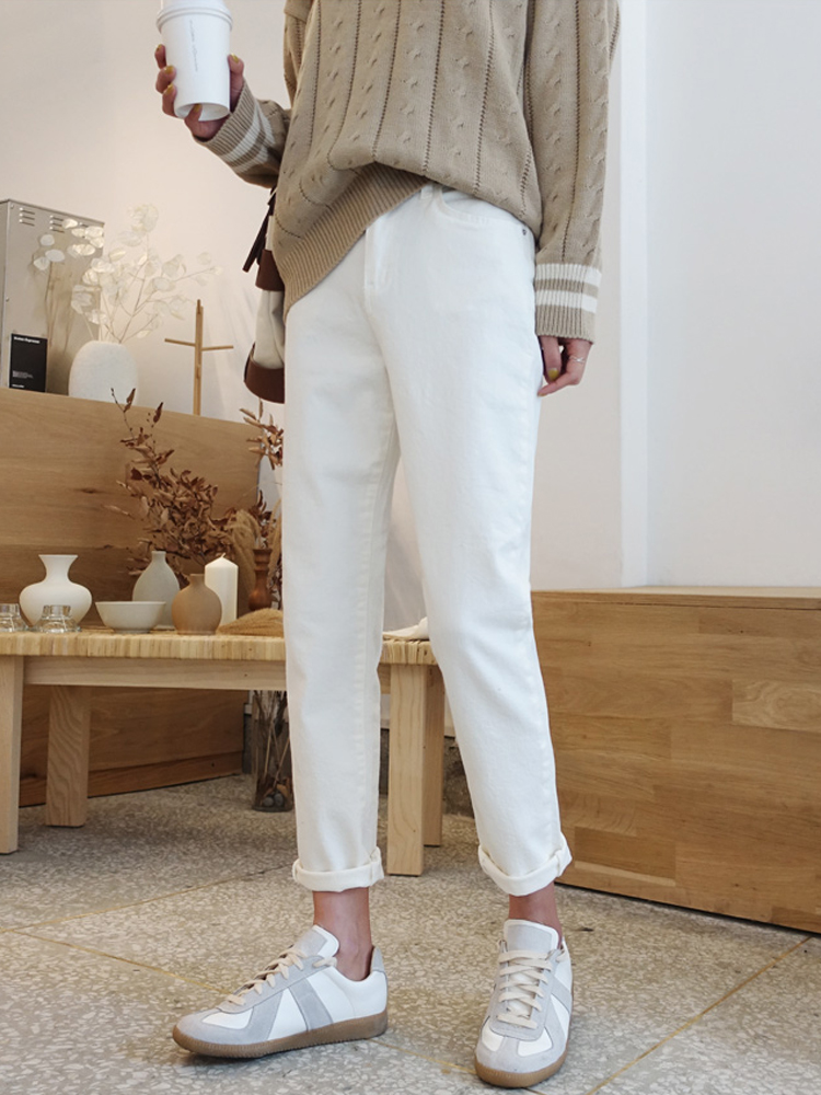 White jeans women's nine points 2021 new spring and summer small man thin high waist wide legs loose chic straight pants