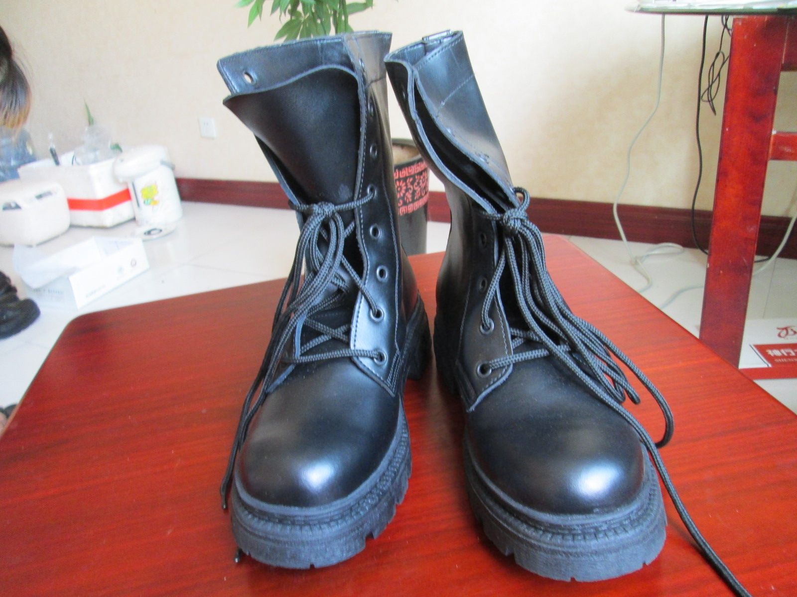 Bottes militaires - Ref 1398874 Image 1