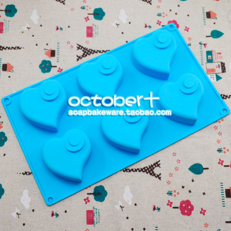 食品级硅胶安全无毒,质地柔软易脱模,清洗便利,耐热温度-40℃---230℃,微波炉/烤箱/冰箱三者通用,还可制作手工皂，一物多用