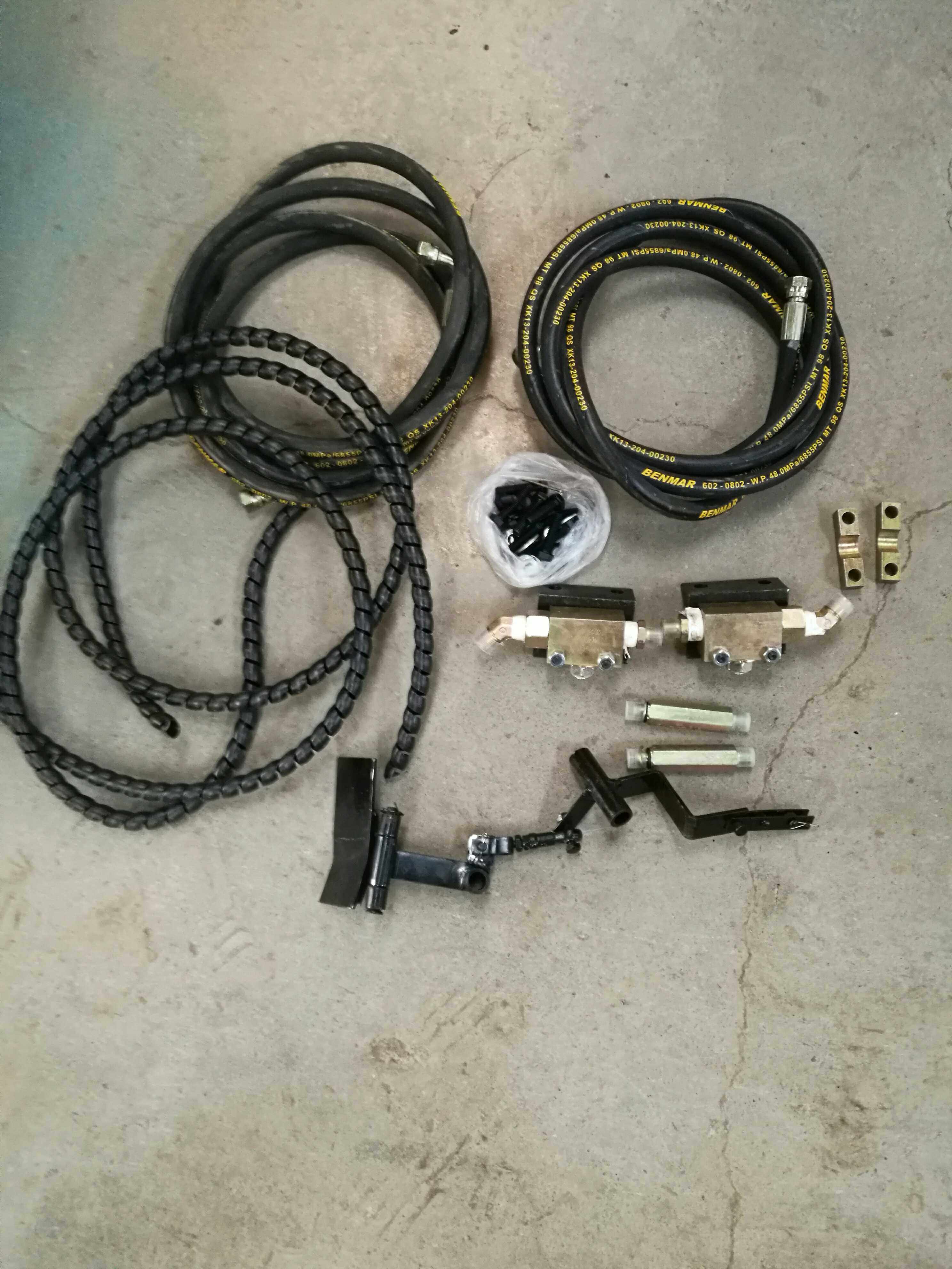 包快递久保田u15挖掘机微型久保田15勾机炮锤用破碎锤管路含踏板