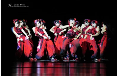 桃李杯舞蹈演出服妞啊扭汉族舞蹈舞台表演服装舞蹈演出服饰女订做