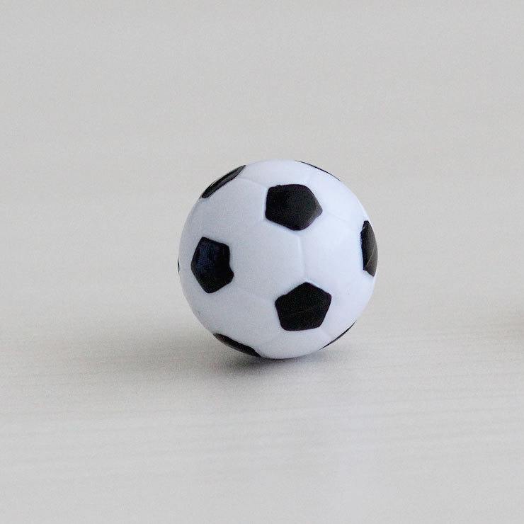 桌上专用玩具小足球黑白实心