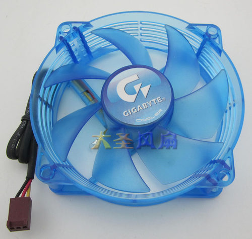 gigabyte技嘉厘米cmLED炫光风扇