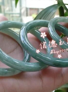翡翠色玉石手镯坑圆条阳飘花冰糯种女玉手镯简约款女玉手镯百搭