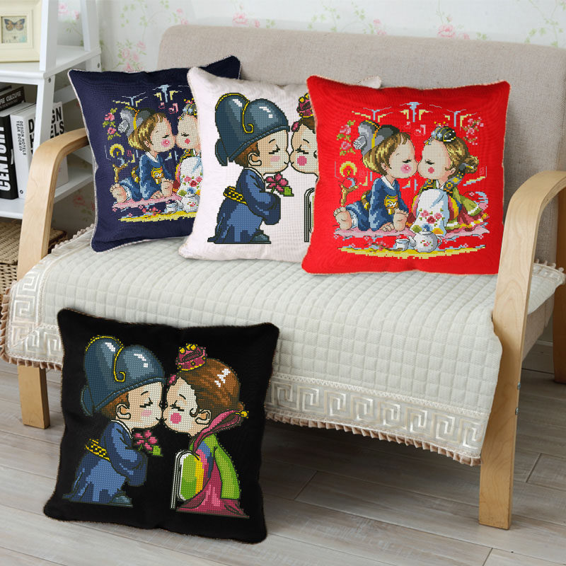 精准印花 dmc十字绣套件 客厅 抱枕靠垫 多色滚边抱枕 相公娘子