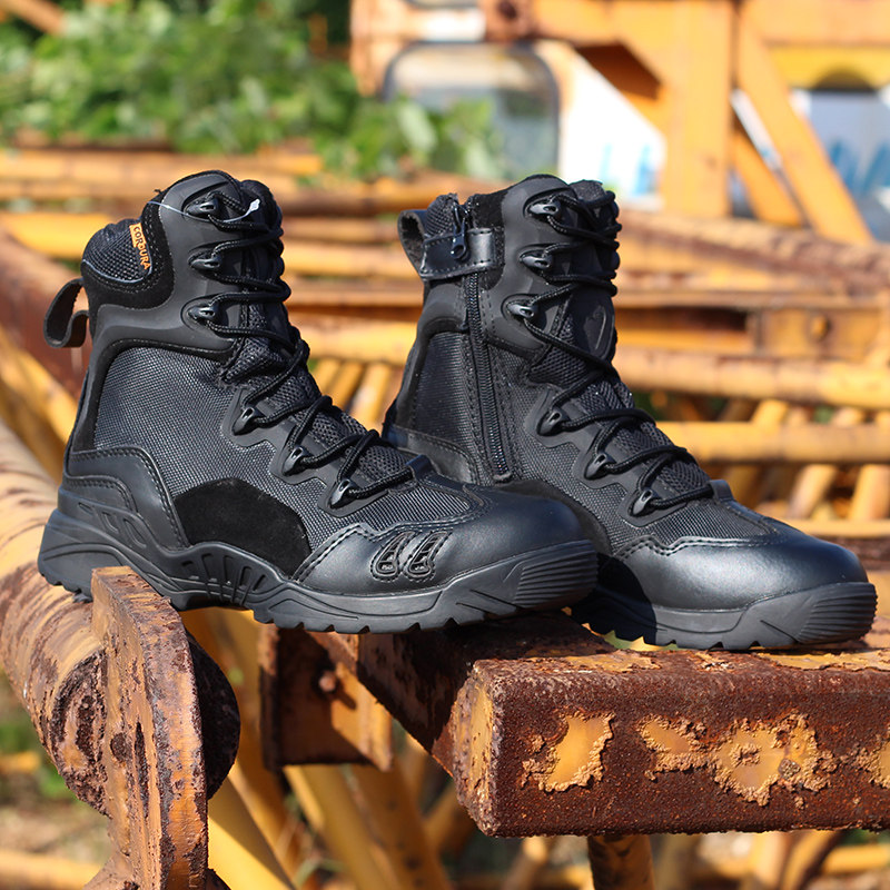 Boots militaires en cuir - porter - Ref 1397123 Image 1