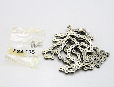 Chaîne de vélo - Ref 2378882 Image 1