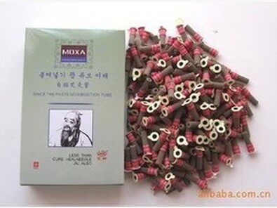 出口韩国有烟自贴艾灸管 自贴穴位 有烟艾柱 艾绒艾条 自贴艾灸段