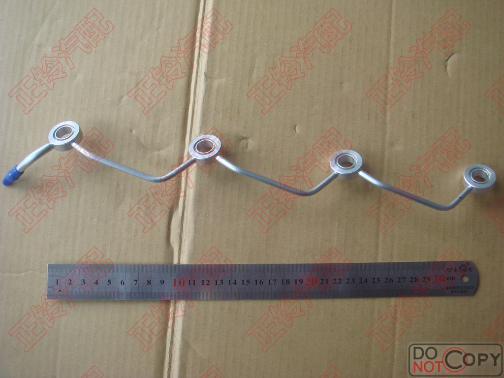 喷油嘴回油管 五十铃 突路霸 轻骑兵 TROOPER 4JG2 日本原厂