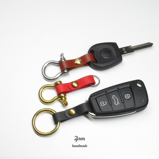 手工植鞣钥匙扣 牛皮真皮汽车钥匙扣 大铜环钥匙扣 不锈钢钥匙圈