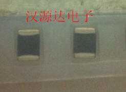 UPB453215T-800Y 台系贴片大电流磁珠 1812/4532 80R 9A