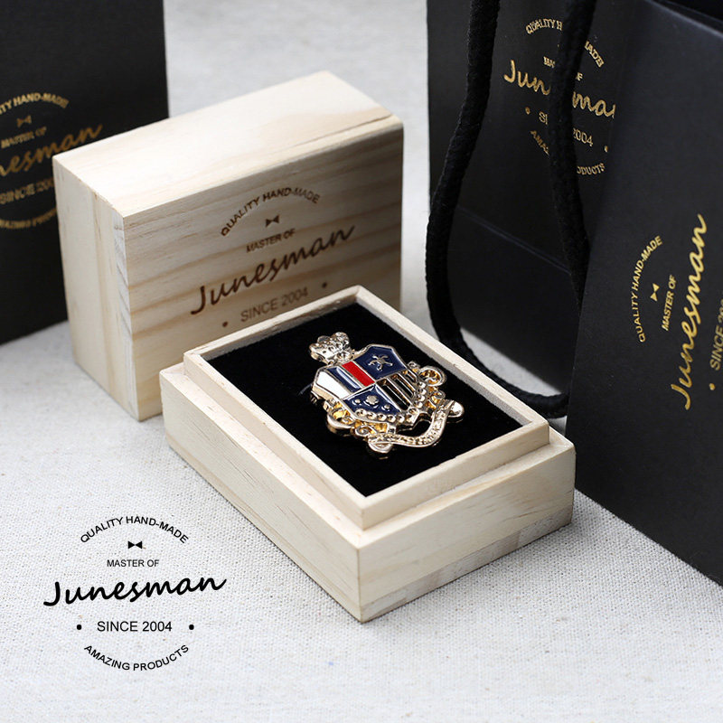 品质成品 手工雕花 正装休闲商务新郎伴郎 欧洲纹样 胸针