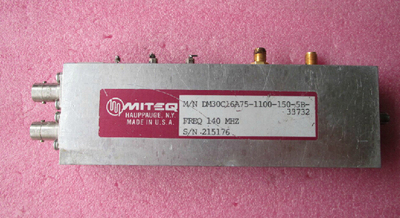 MITEQ DM30C16A75-1100-150-5B-33732 140MHz SMA射频微波振荡器