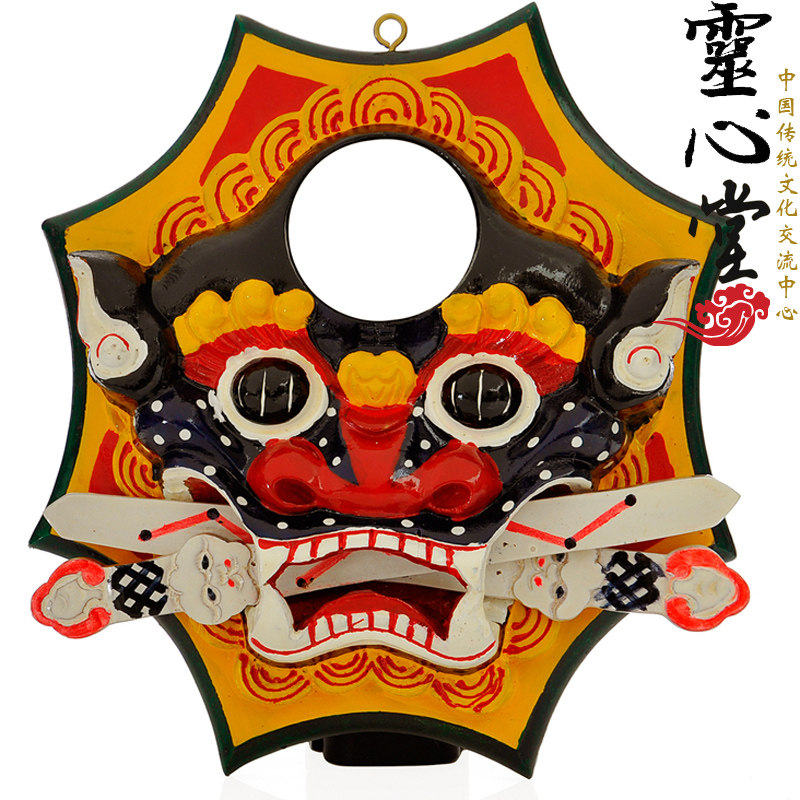 桃木 雕刻彩绘 瑞狮咬剑 桃木 八边镜 家居风水用品 八卦镜