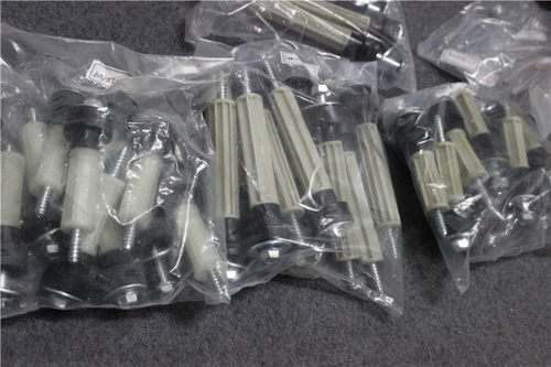 原装洗衣机运输螺丝保护洗衣机