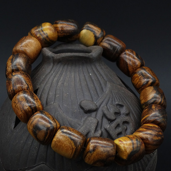 越南花奇楠桶珠沉香木佛珠手串手链文玩男女款檀香木手串饰品念珠
