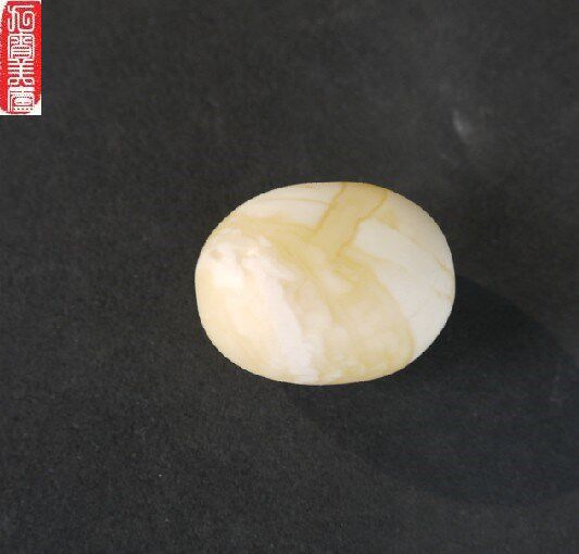 促销优惠天然琥珀牙白老蜜蜡挂坠链大珠虫珀胸针吊坠原石项链