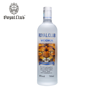 英国原液进口 皇家俱乐部伏特加VODKA 700ml 烈酒