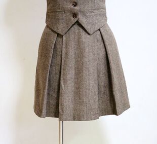 半身裙子 拼接深褶A字裙修身 MMISS春秋女装 人字纹毛呢短裙半身裙