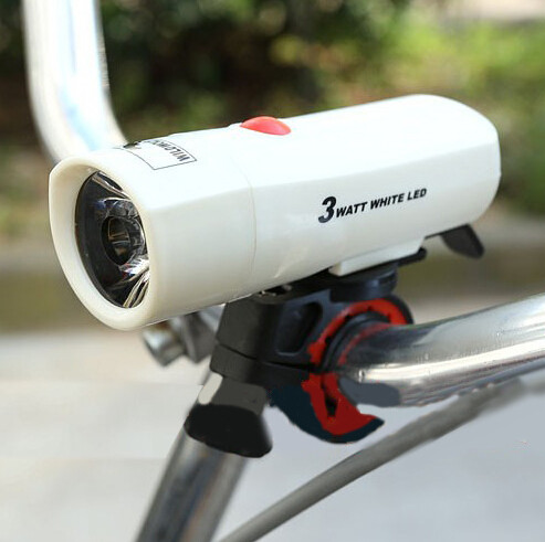 Eclairage pour vélo - phare - Ref 2400133 Image 1